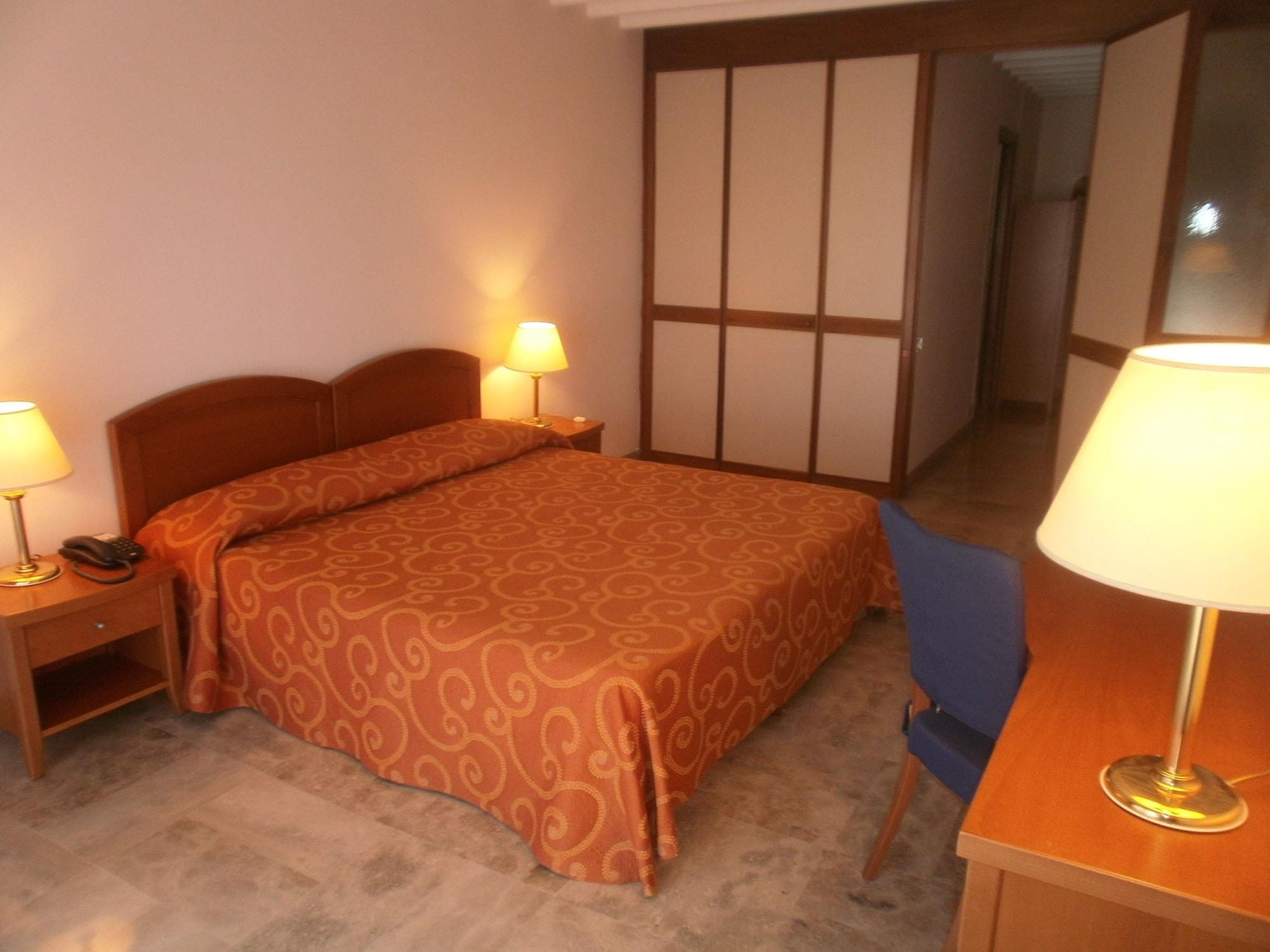 Residenze Garden Aparthotel Rome Exterior photo