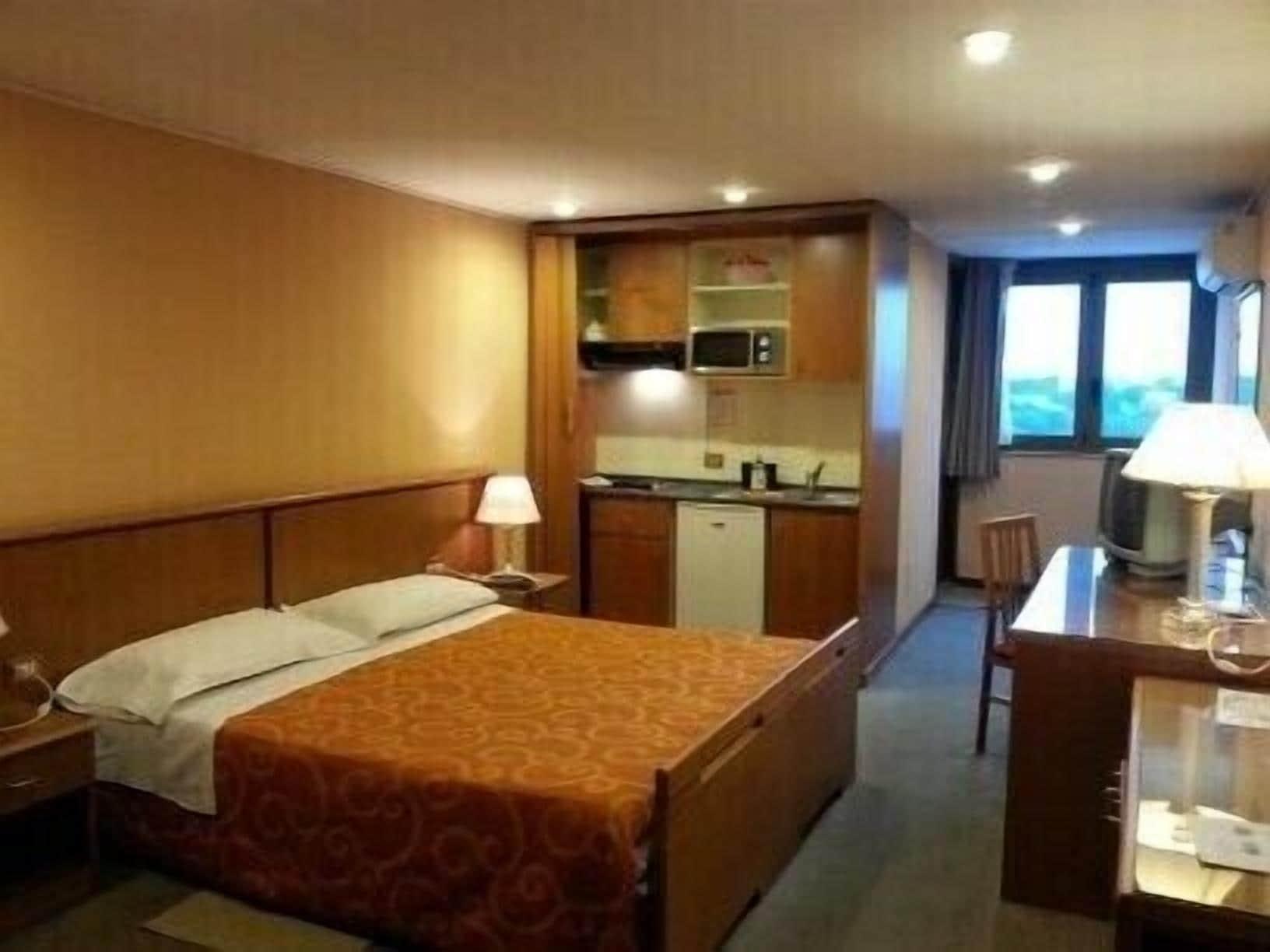 Residenze Garden Aparthotel Rome Exterior photo