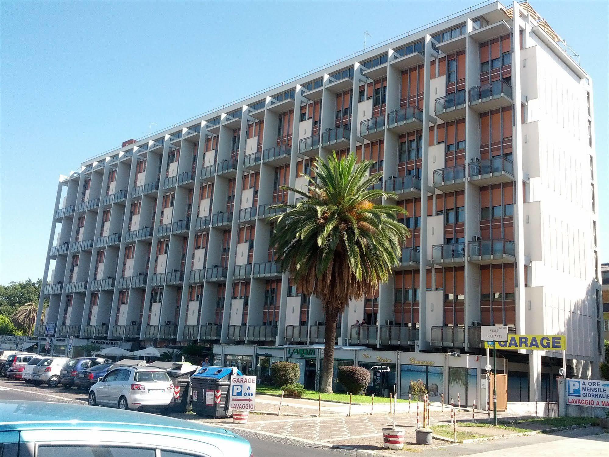 Residenze Garden Aparthotel Rome Exterior photo